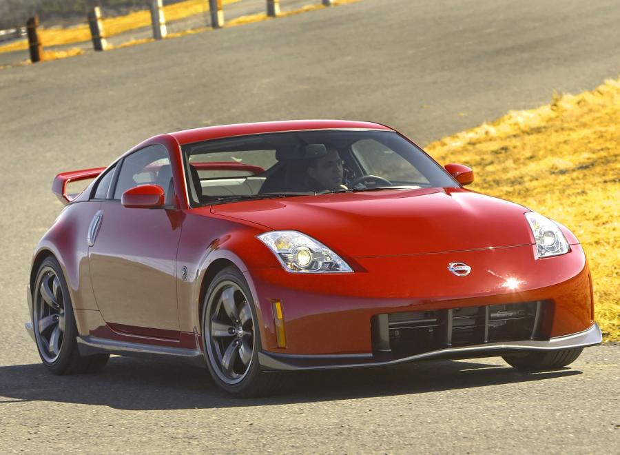  Nissan 350Z 2007 года  (фото 1 из 27)